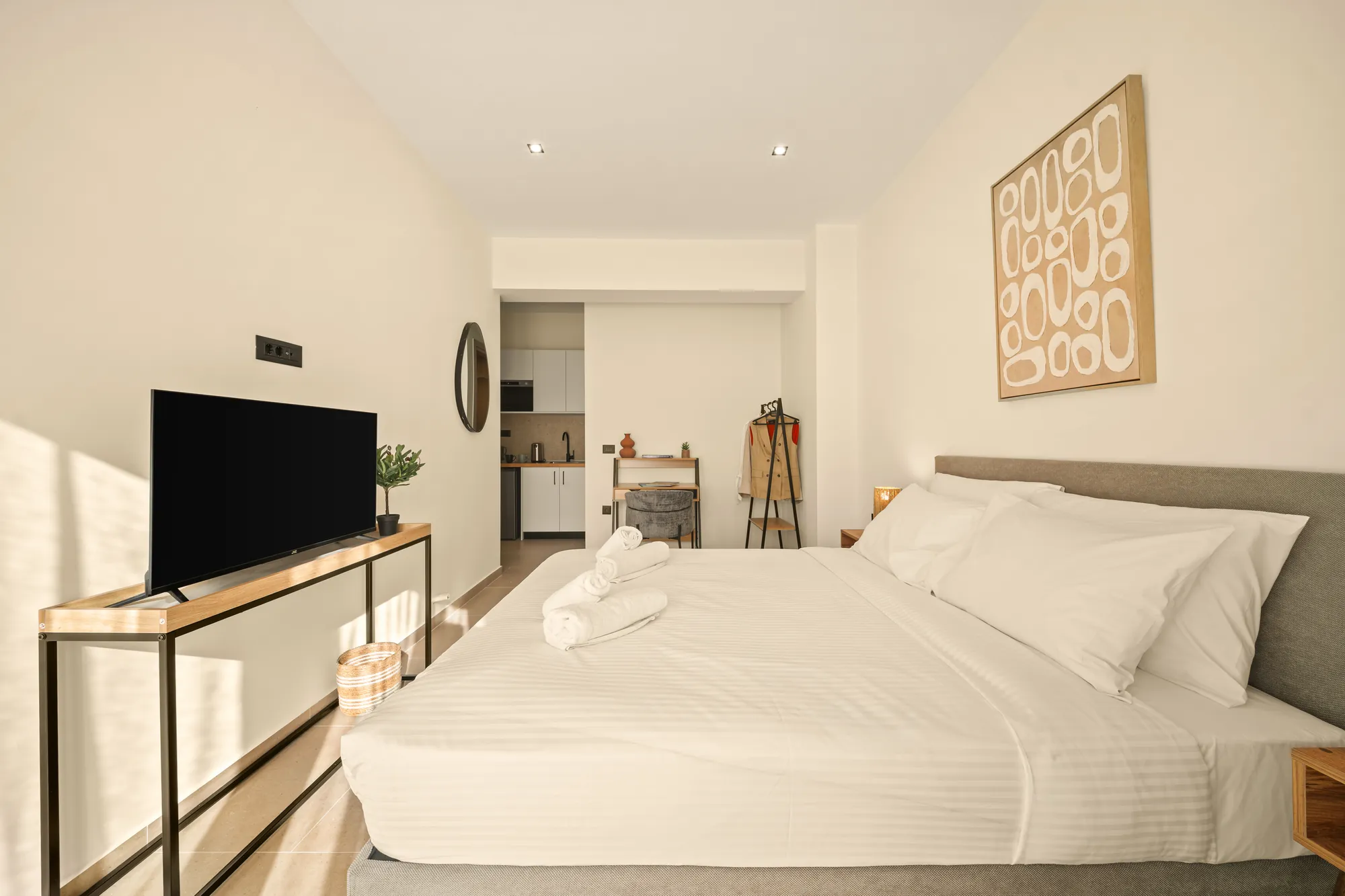 ORMOS Piraeus, the room from the window toward the kitchenette